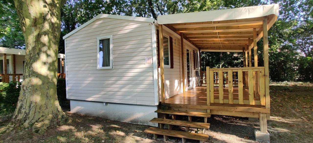 Camping Le Brochet Перон Екстер'єр фото