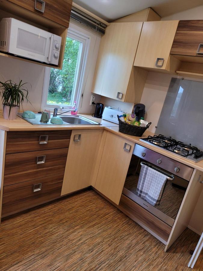 Camping Le Brochet Перон Екстер'єр фото